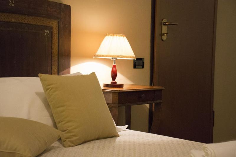 Agriturismo Scuderie Della Contea Sutri Luaran gambar